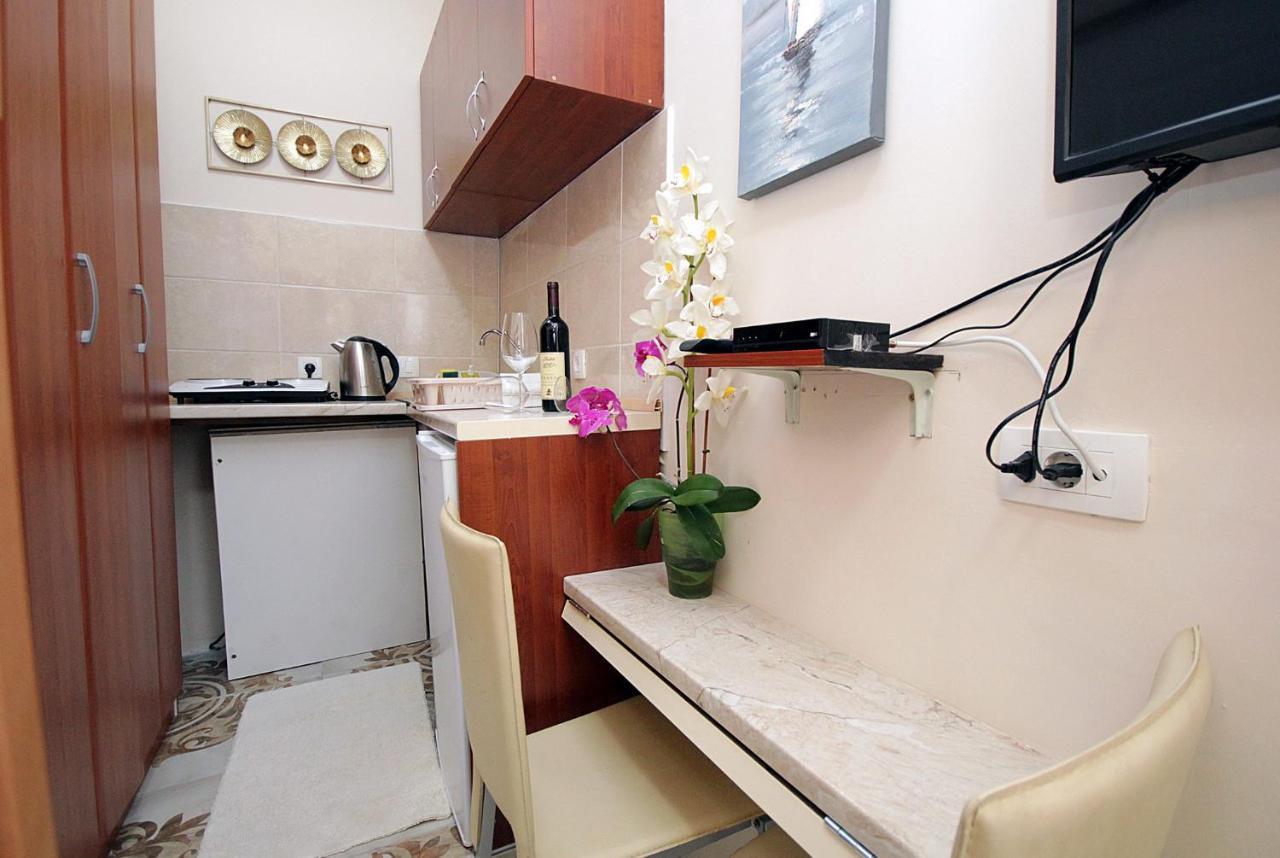 Ferienwohnung Studio Apartman Sveti Stefan Exterior foto